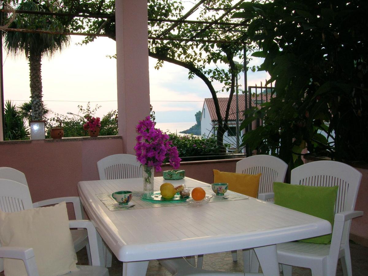 Comfortable Apartment In Maratea With Sea View 95 M² + Parking Εξωτερικό φωτογραφία