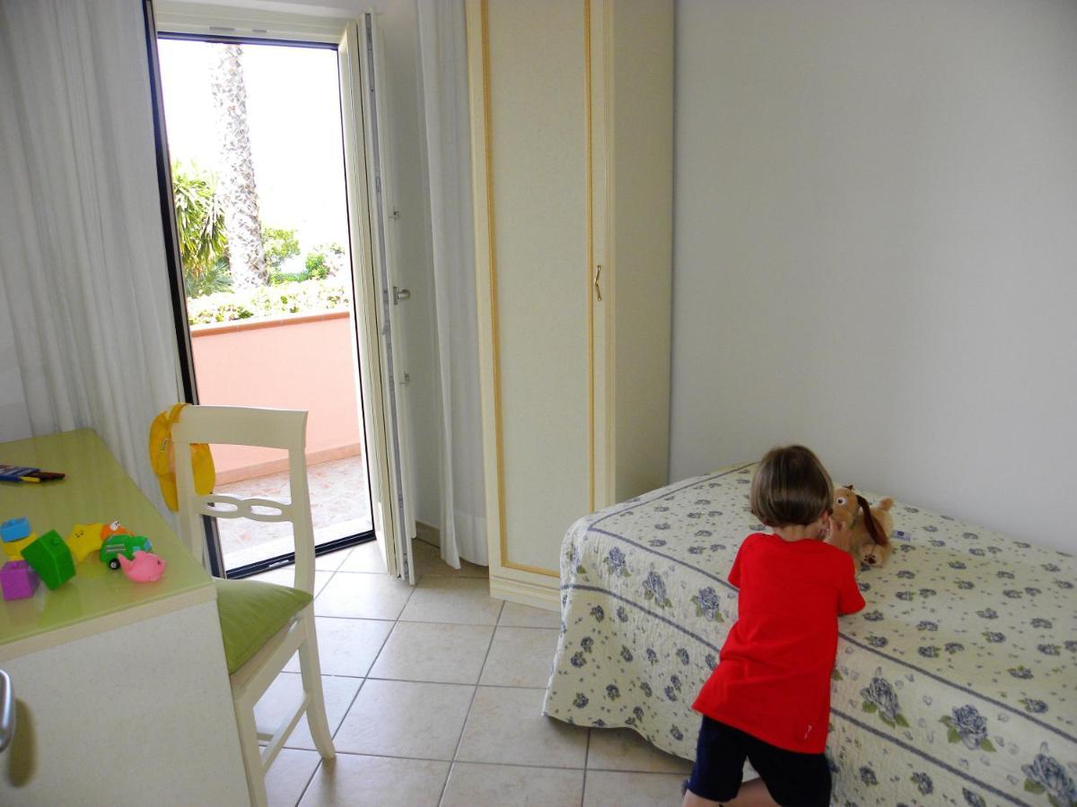 Comfortable Apartment In Maratea With Sea View 95 M² + Parking Εξωτερικό φωτογραφία
