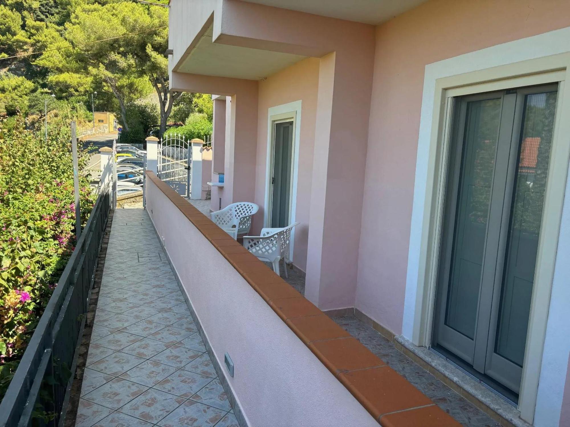 Comfortable Apartment In Maratea With Sea View 95 M² + Parking Εξωτερικό φωτογραφία
