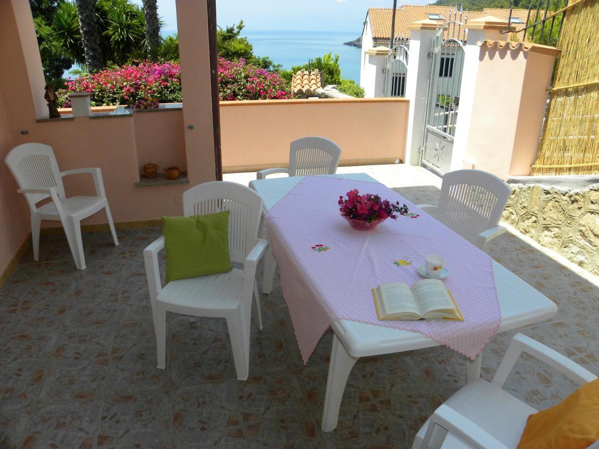 Comfortable Apartment In Maratea With Sea View 95 M² + Parking Εξωτερικό φωτογραφία